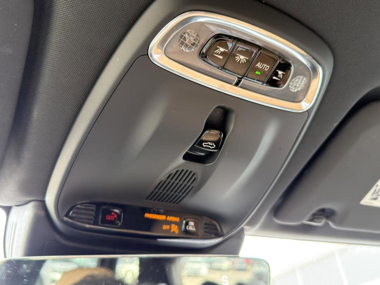 2019 Volvo XC60  Photo