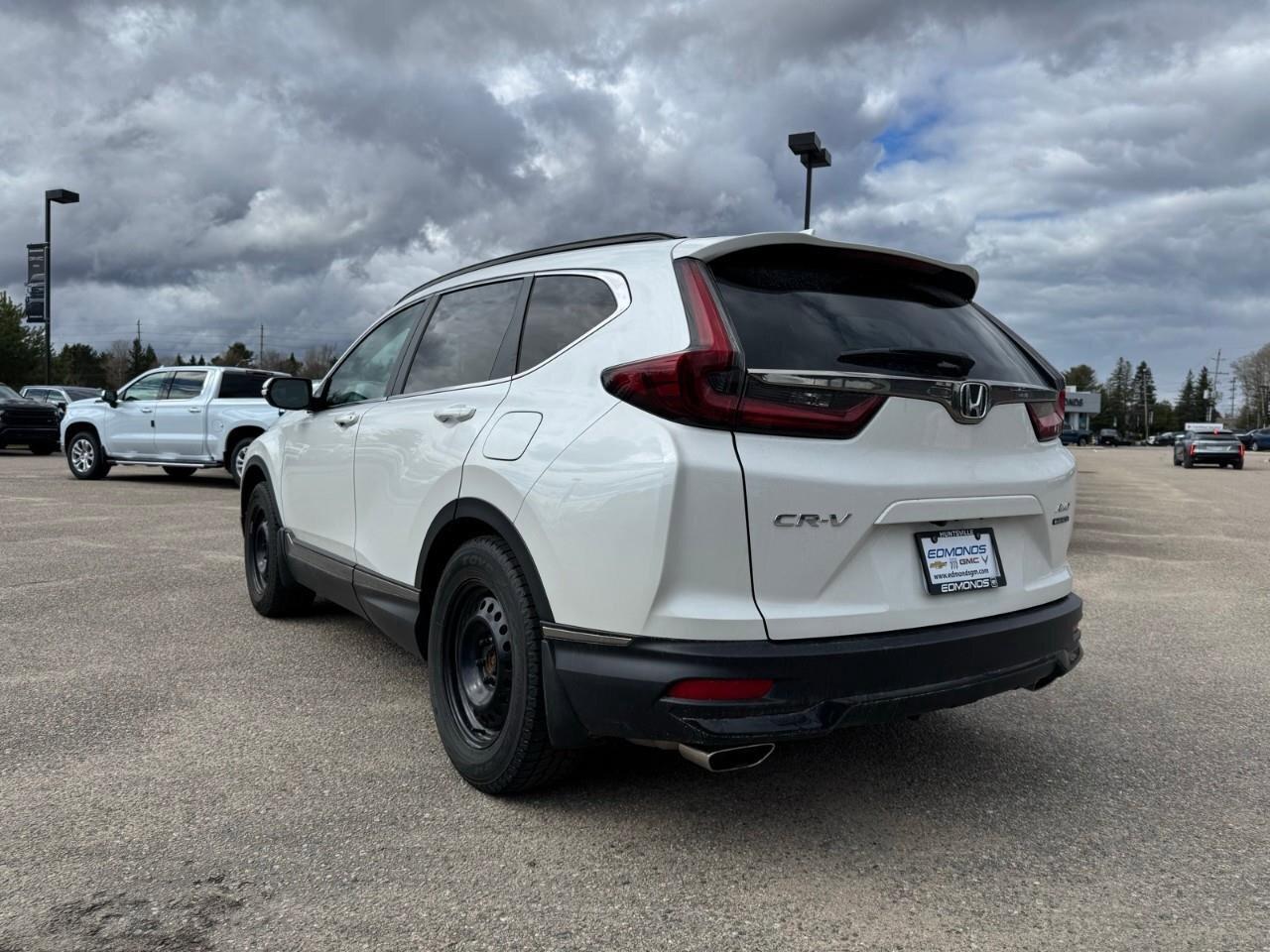 2022 Honda CR-V TouringCertified Pre-Owned   Heated Seats   Remote Photo