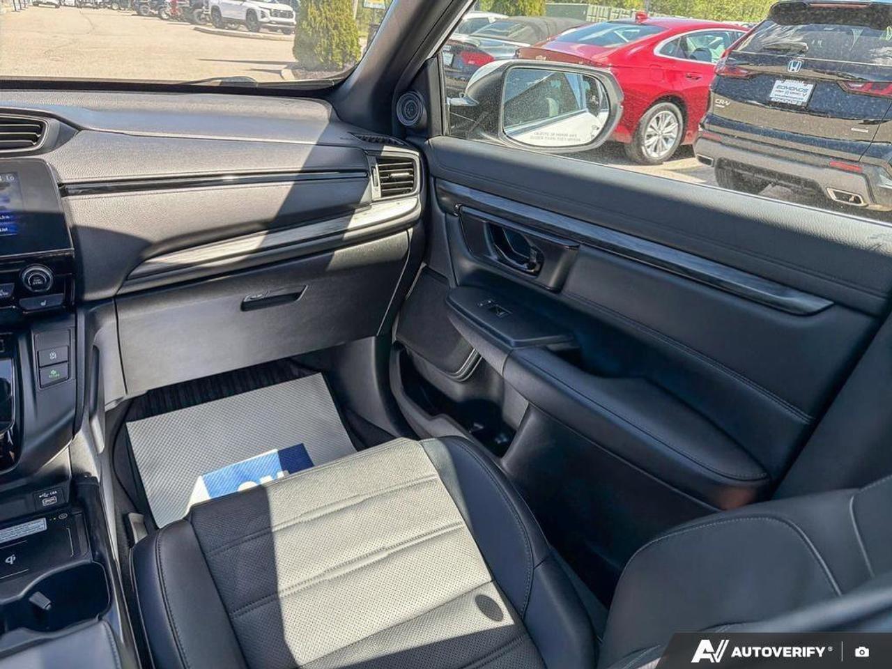 2022 Honda CR-V TouringCertified Pre-Owned   Heated Seats   Remote Photo