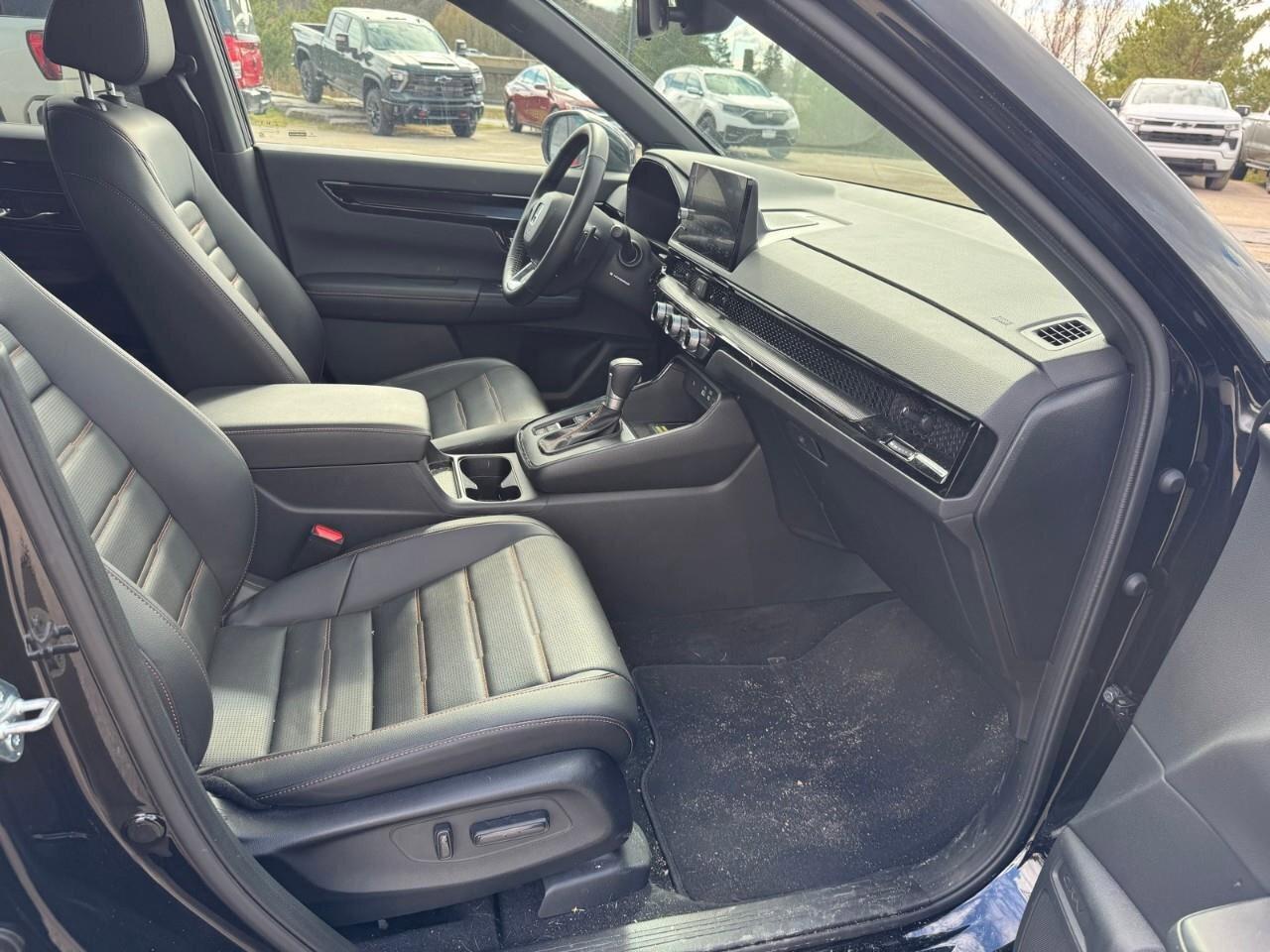 2025 Honda CR-V Hybrid TouringCertified Pre-Owned   Heated Seats   Remote Photo