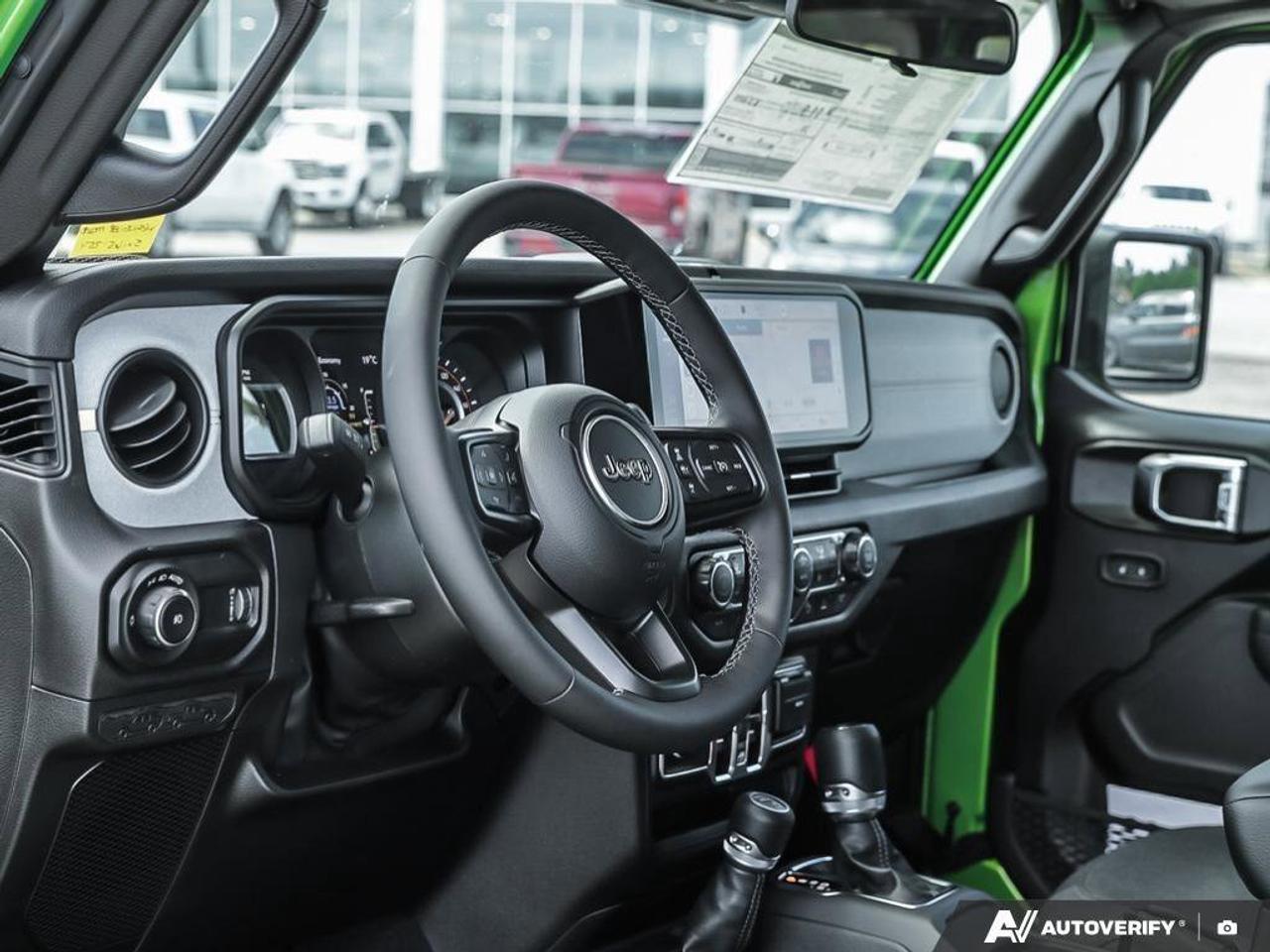 2025 Jeep Wrangler  Photo