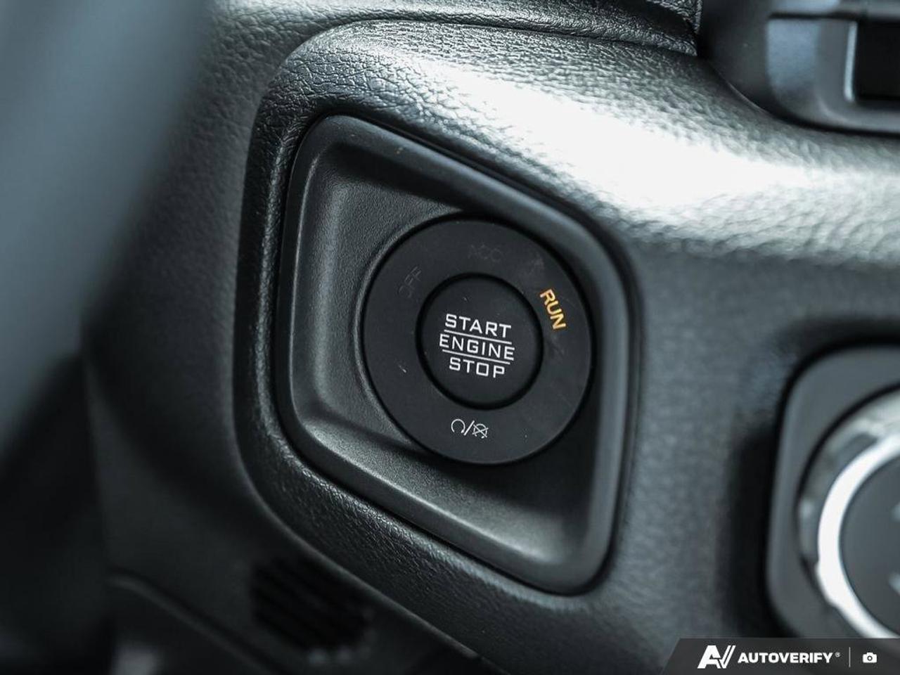 2025 Jeep Wrangler  Photo