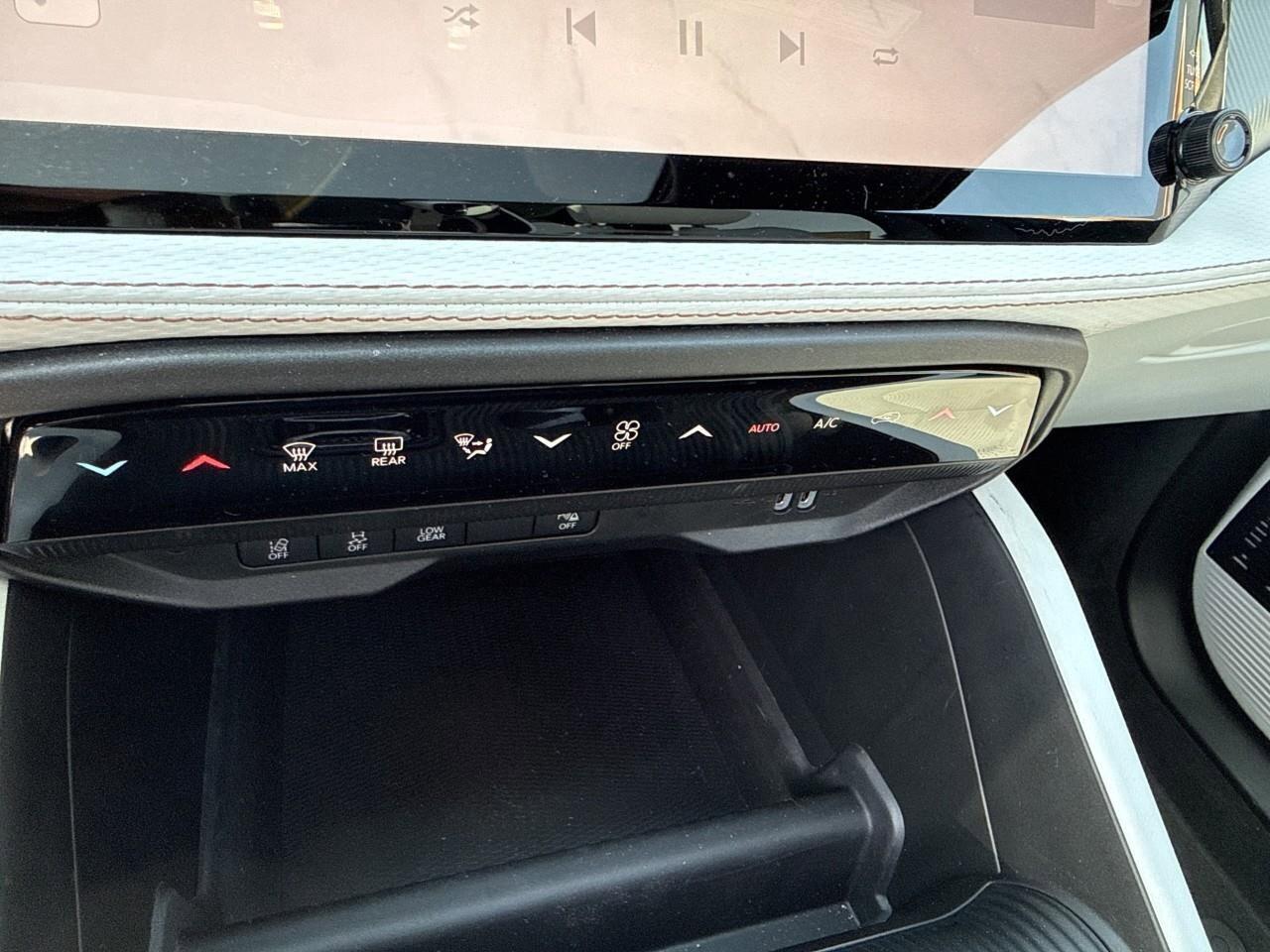 2026 Jeep Cherokee  Photo