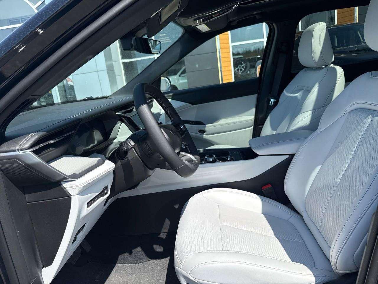 2026 Jeep Cherokee Limited Photo