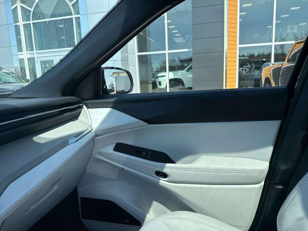 2026 Jeep Cherokee Limited Photo