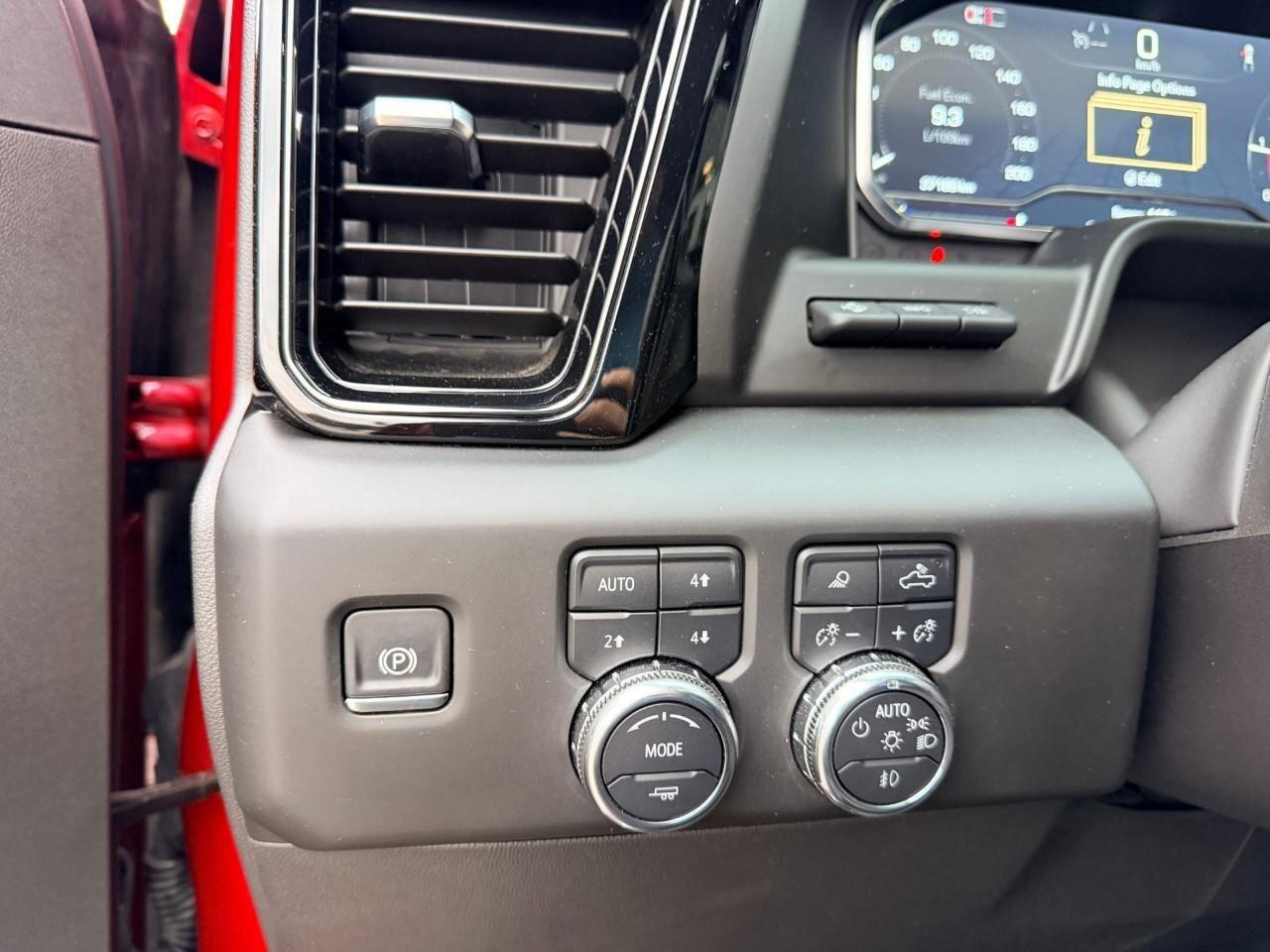 2025 GMC Sierra 1500 AT4AT4, 3.0L DIESEL, 4X4, X31, ALLOYS, LEATHER, 1- Photo