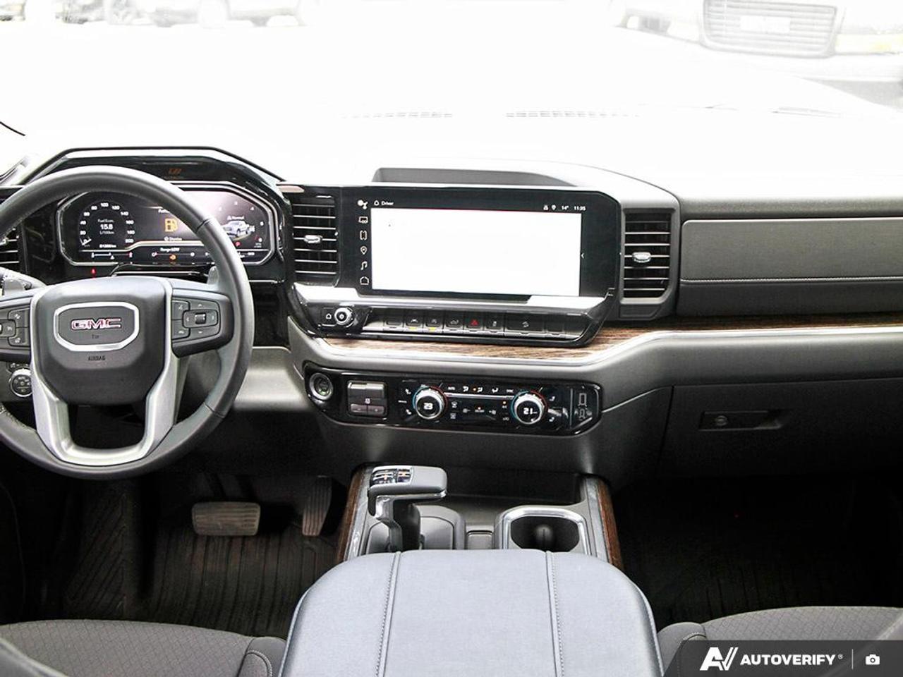 2023 GMC Sierra 1500 Crew Cab Short Box 4-Wheel Drive Elevation Photo