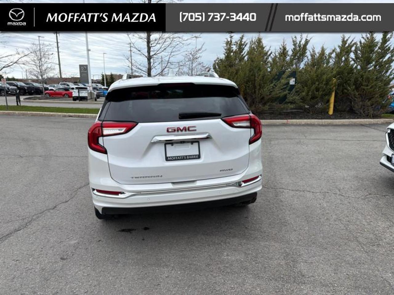 2024 GMC Terrain Denali Photo