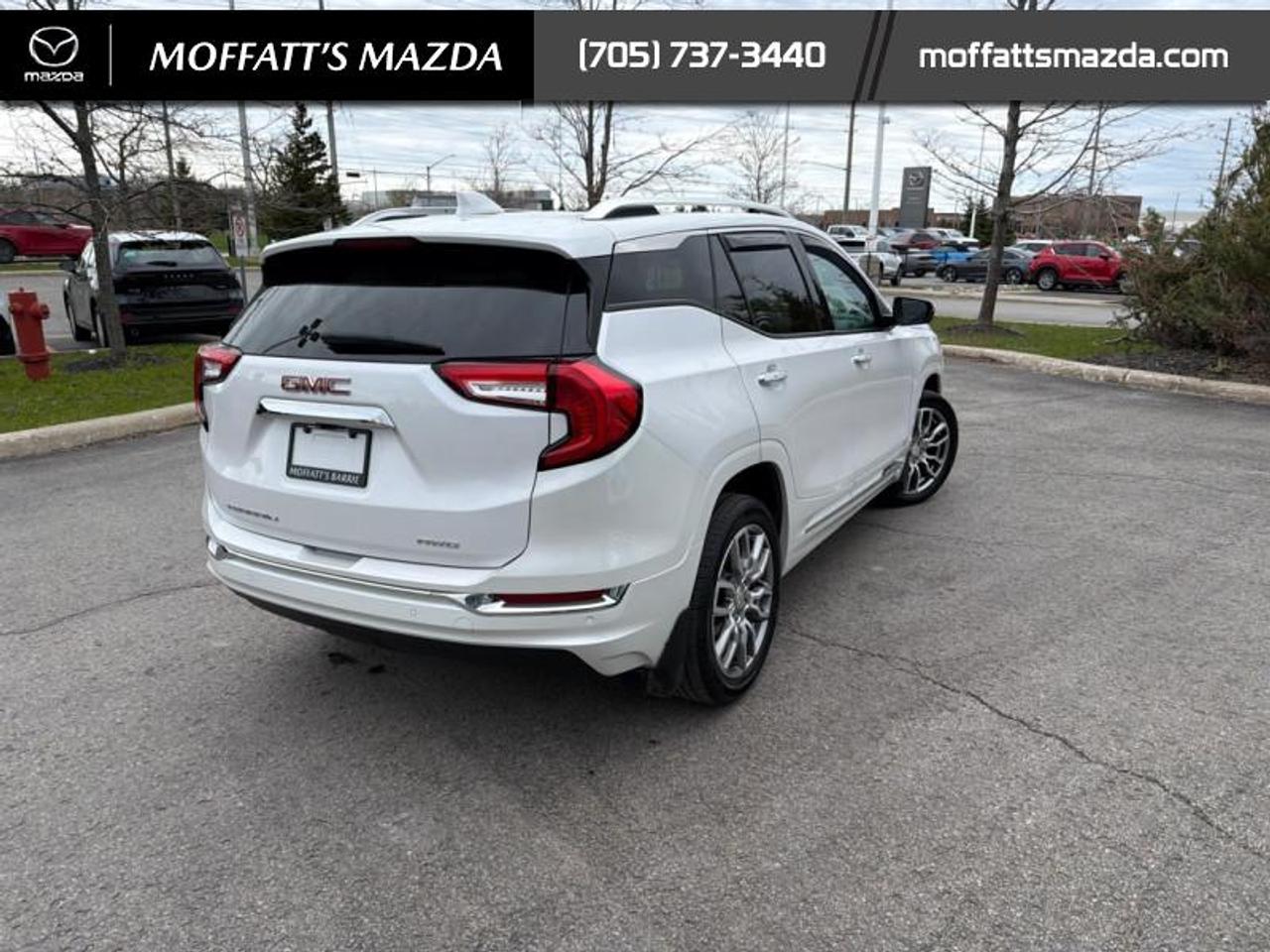 2024 GMC Terrain Denali Photo