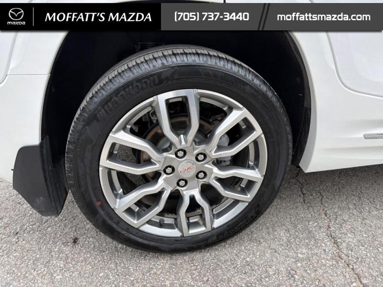 2024 GMC Terrain Denali Photo