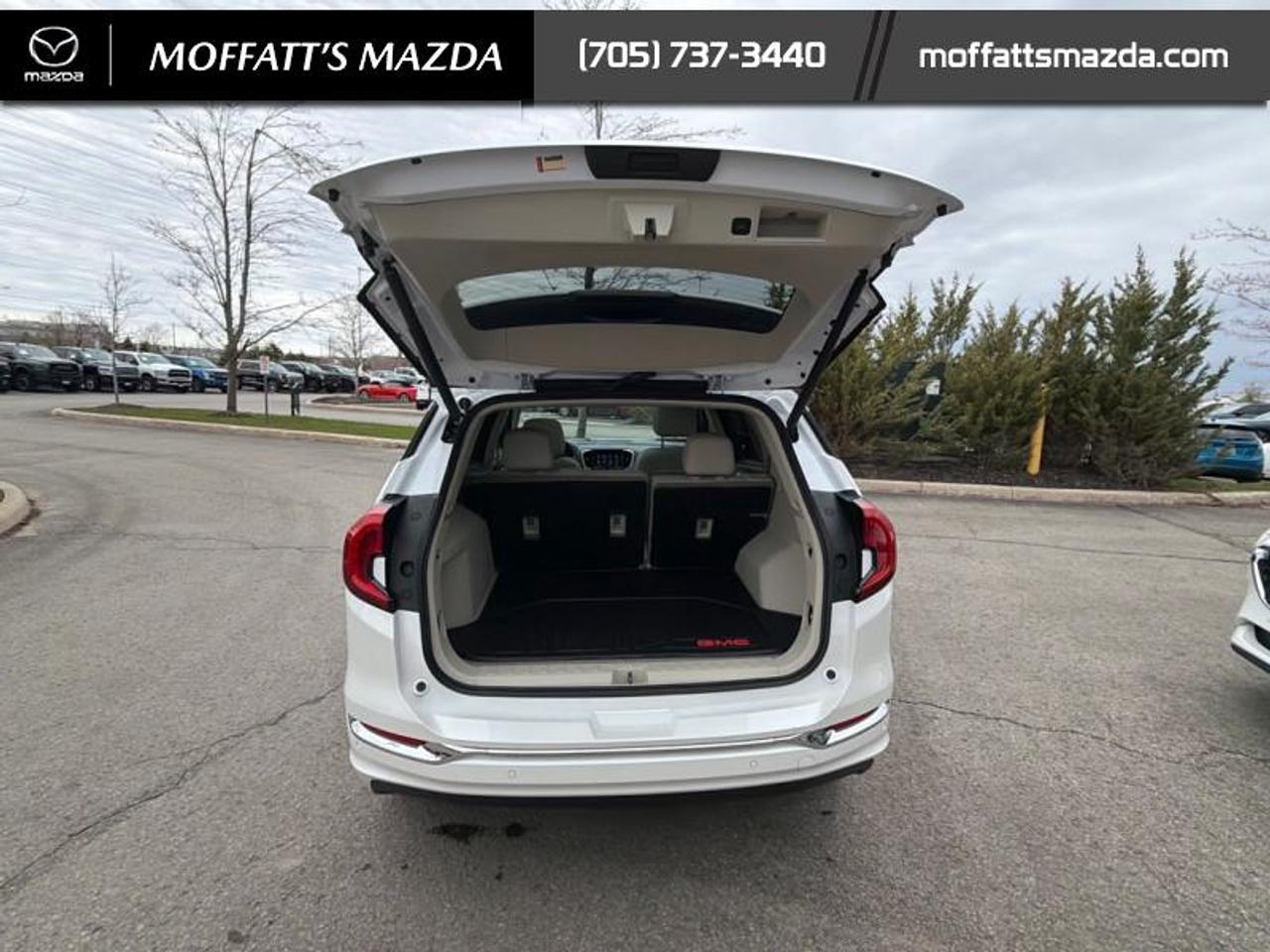 2024 GMC Terrain Denali Photo