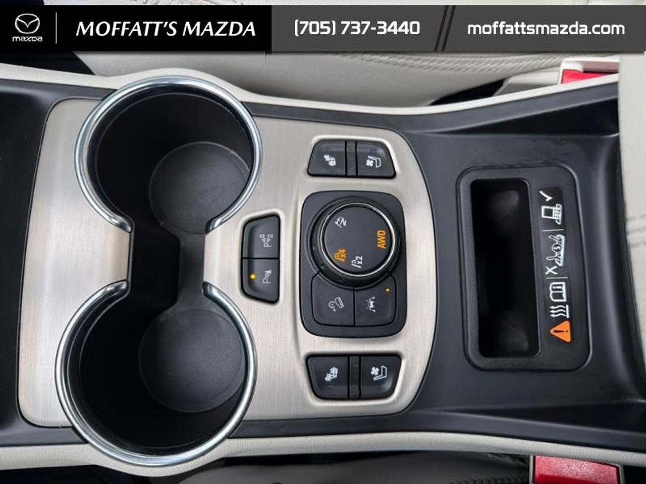 2024 GMC Terrain Denali Photo