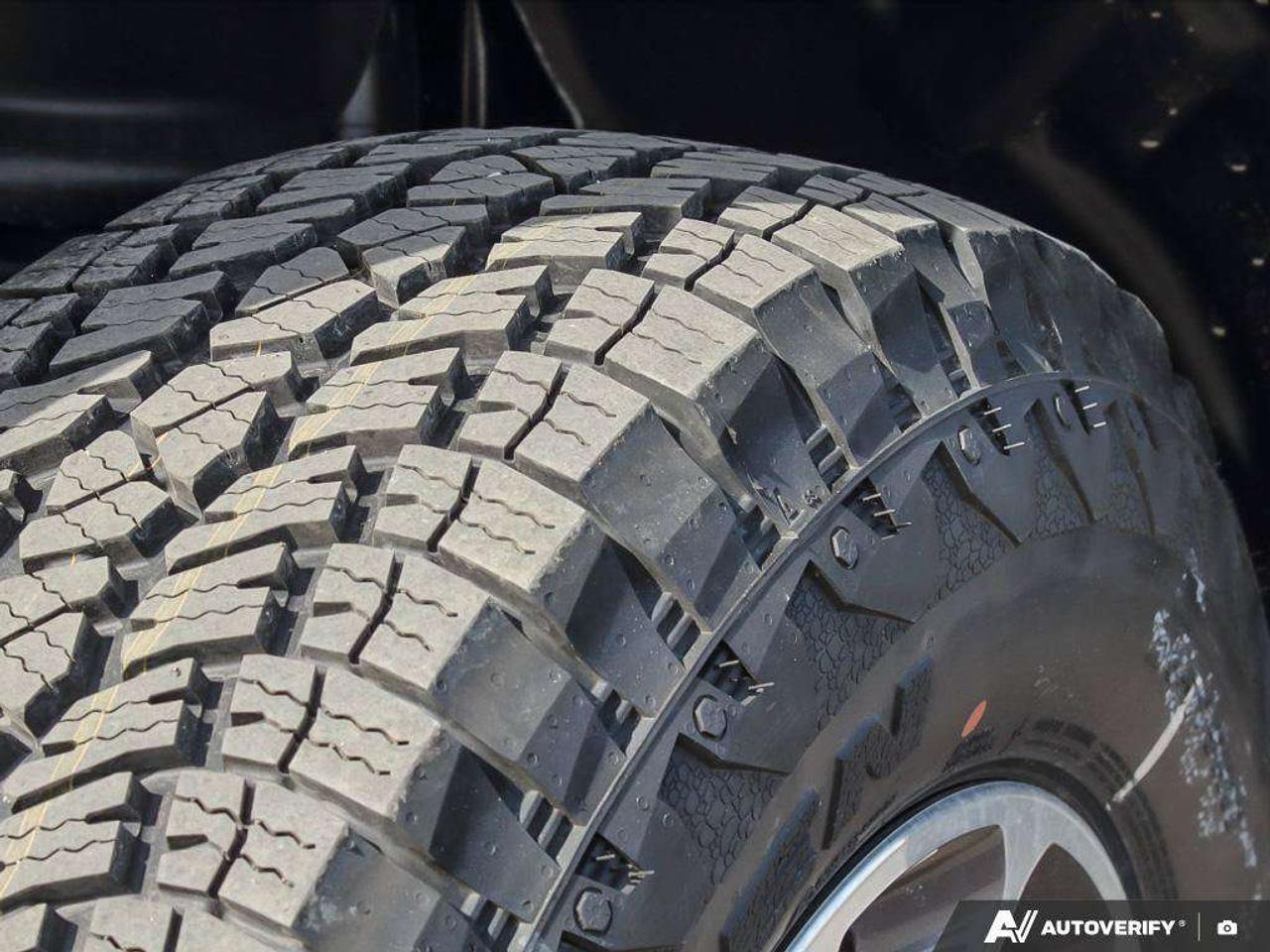 2025 Jeep Wrangler Sport S Photo