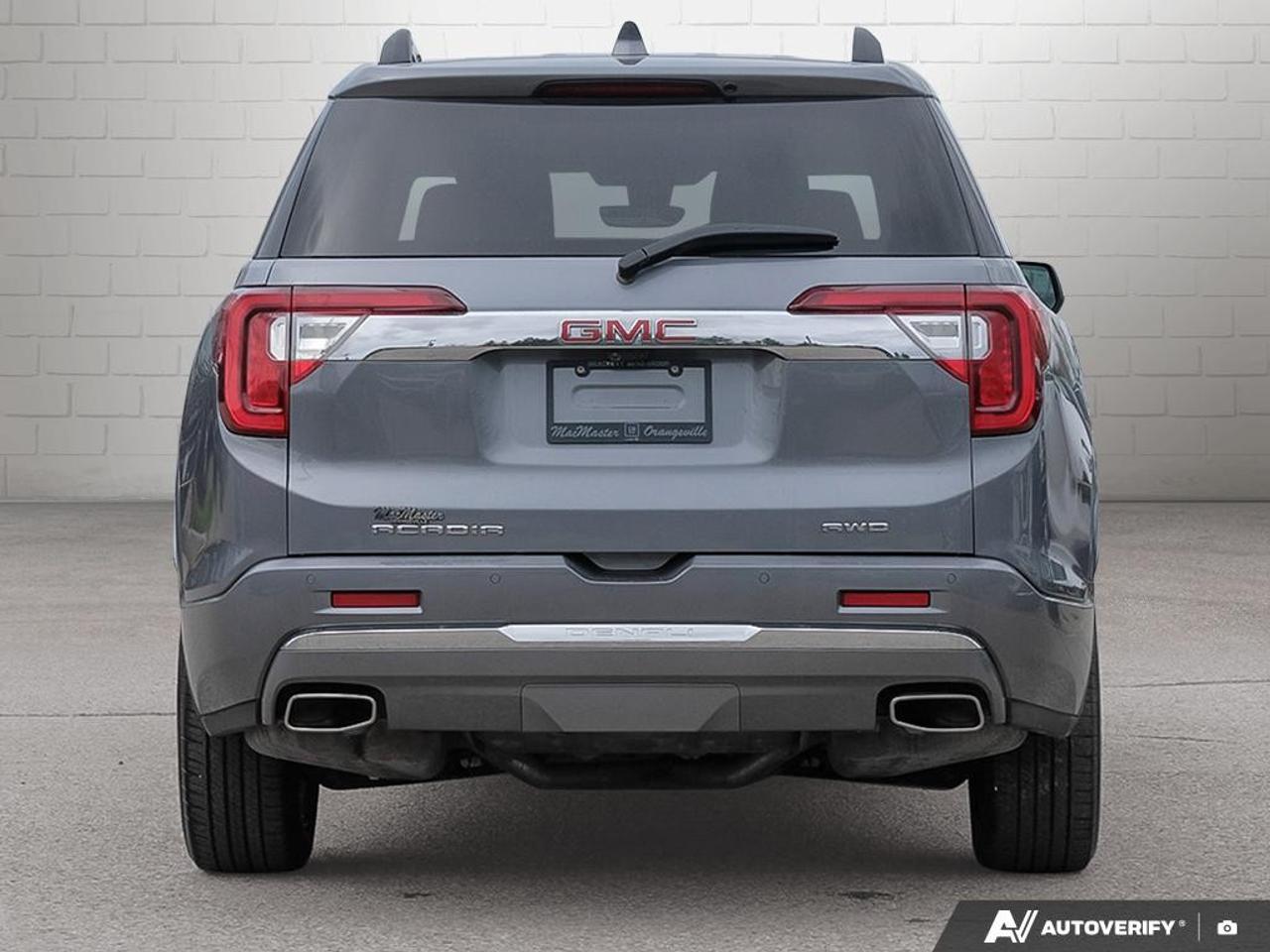 2021 GMC Acadia AWD DENALI Photo3
