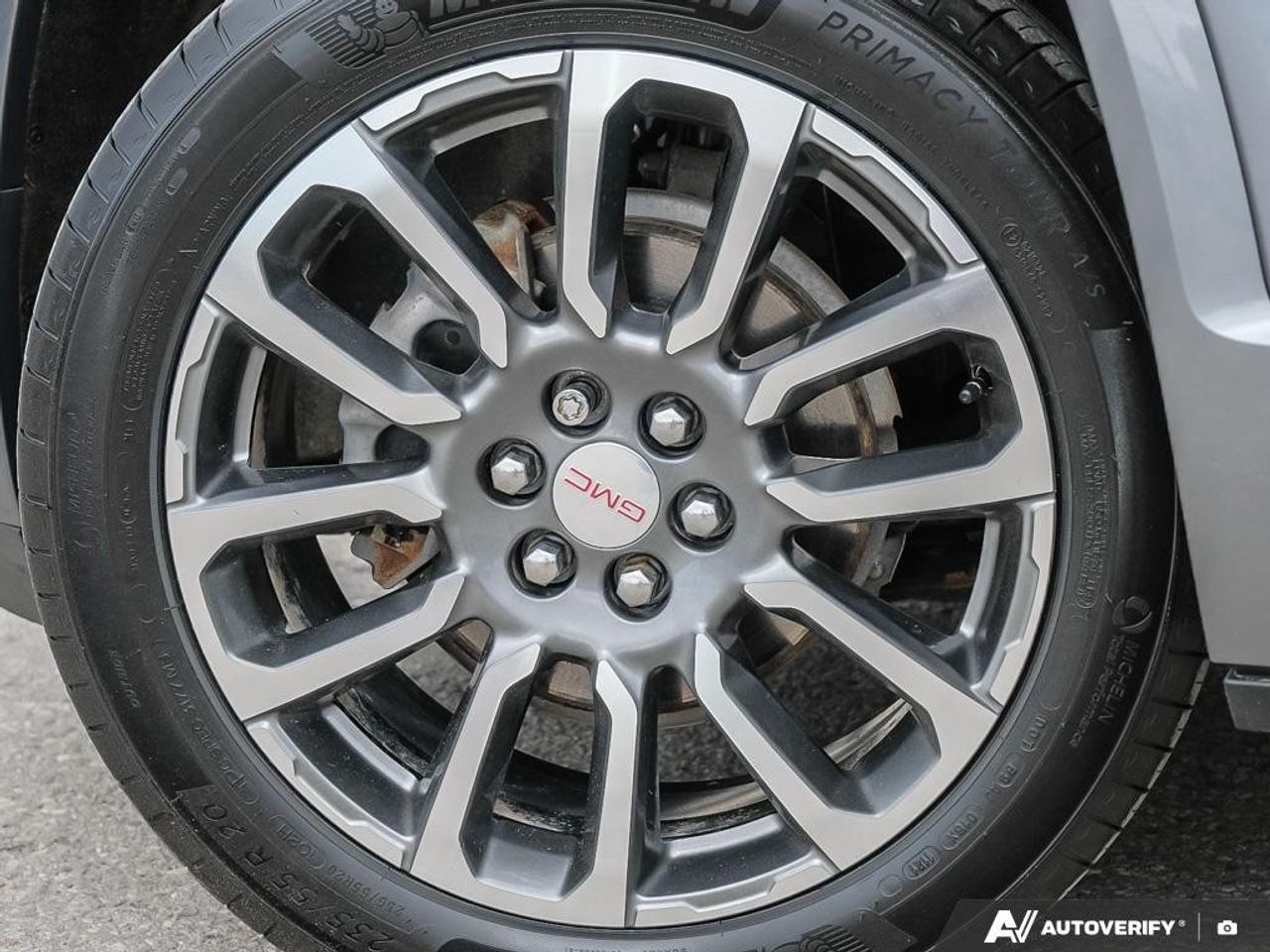 2021 GMC Acadia AWD DENALI Photo