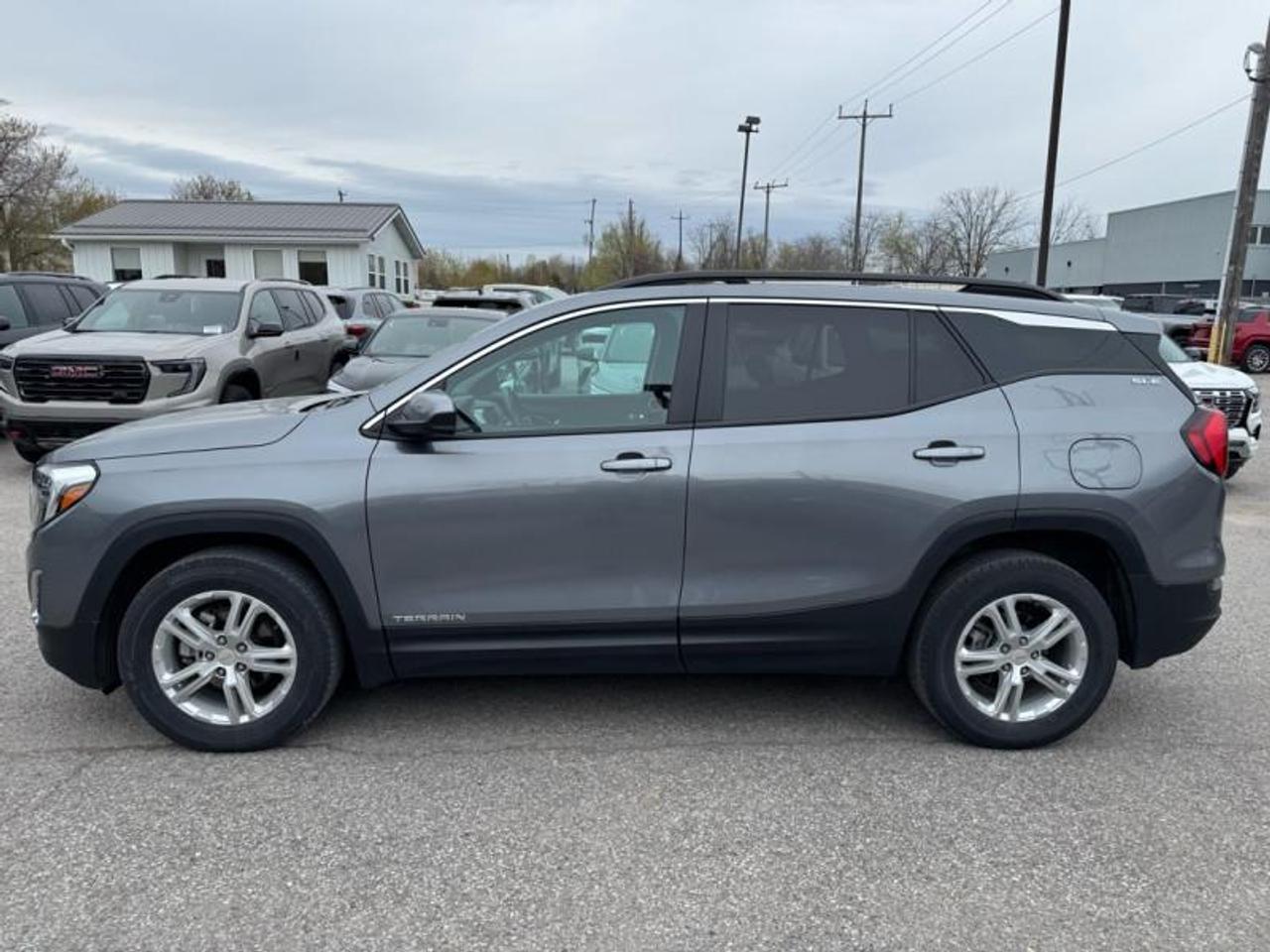2021 GMC Terrain SLE All-wheel Drive Photo