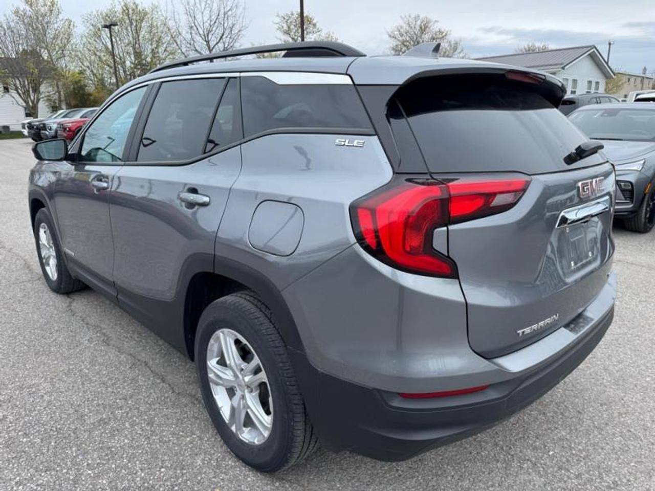 2021 GMC Terrain SLE All-wheel Drive Photo