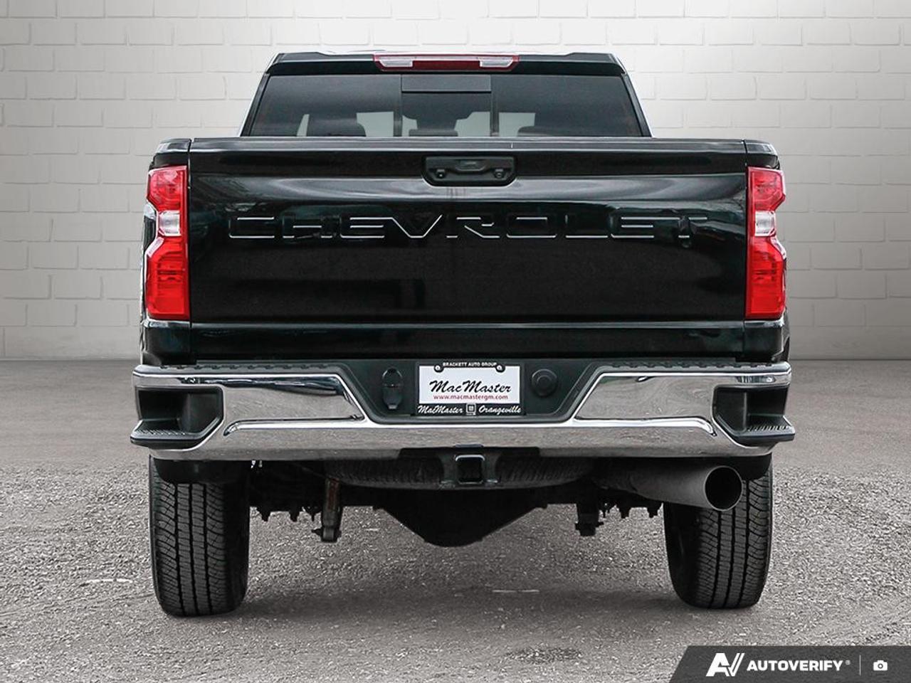 2024 Chevrolet Silverado 3500HD 4WD Crew Cab Long Box LT Photo