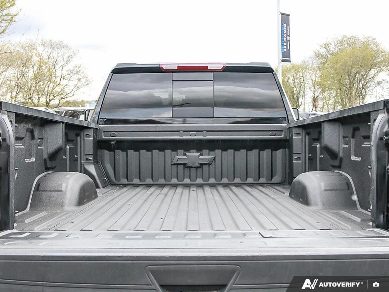 2024 Chevrolet Silverado 3500HD 4WD Crew Cab Long Box LT Photo