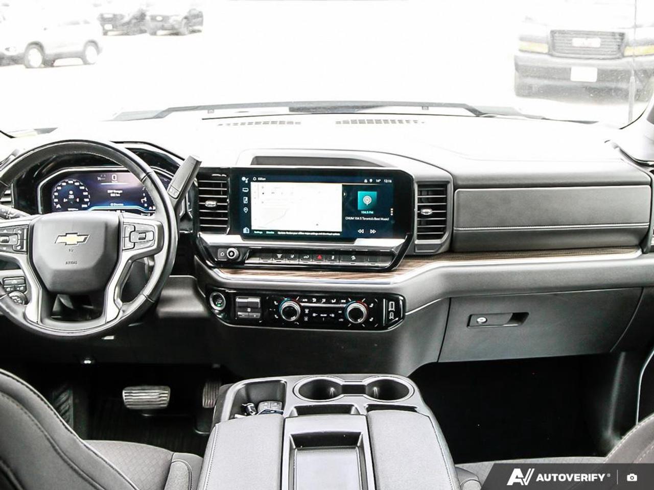 2024 Chevrolet Silverado 3500HD 4WD Crew Cab Long Box LT Photo