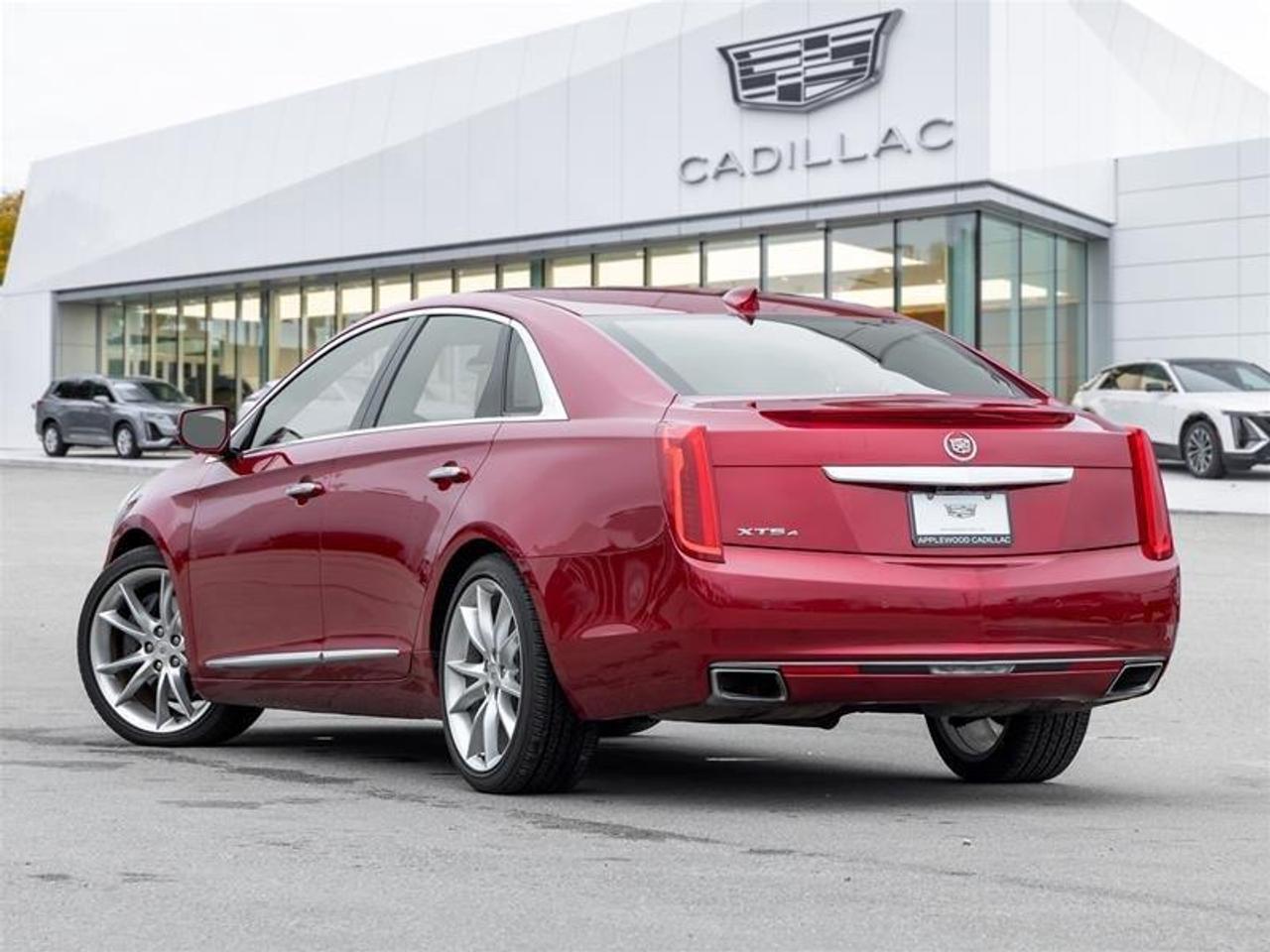 2015 Cadillac XTS Premium 4dr All-Wheel Drive Sedan Photo