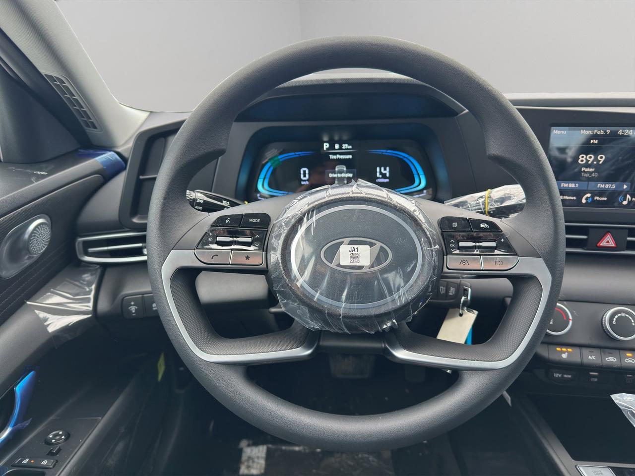 2026 Hyundai Elantra Essential Photo