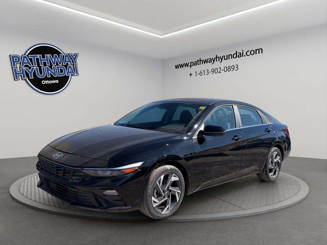 2026 Hyundai Elantra Hybrid Luxury Photo