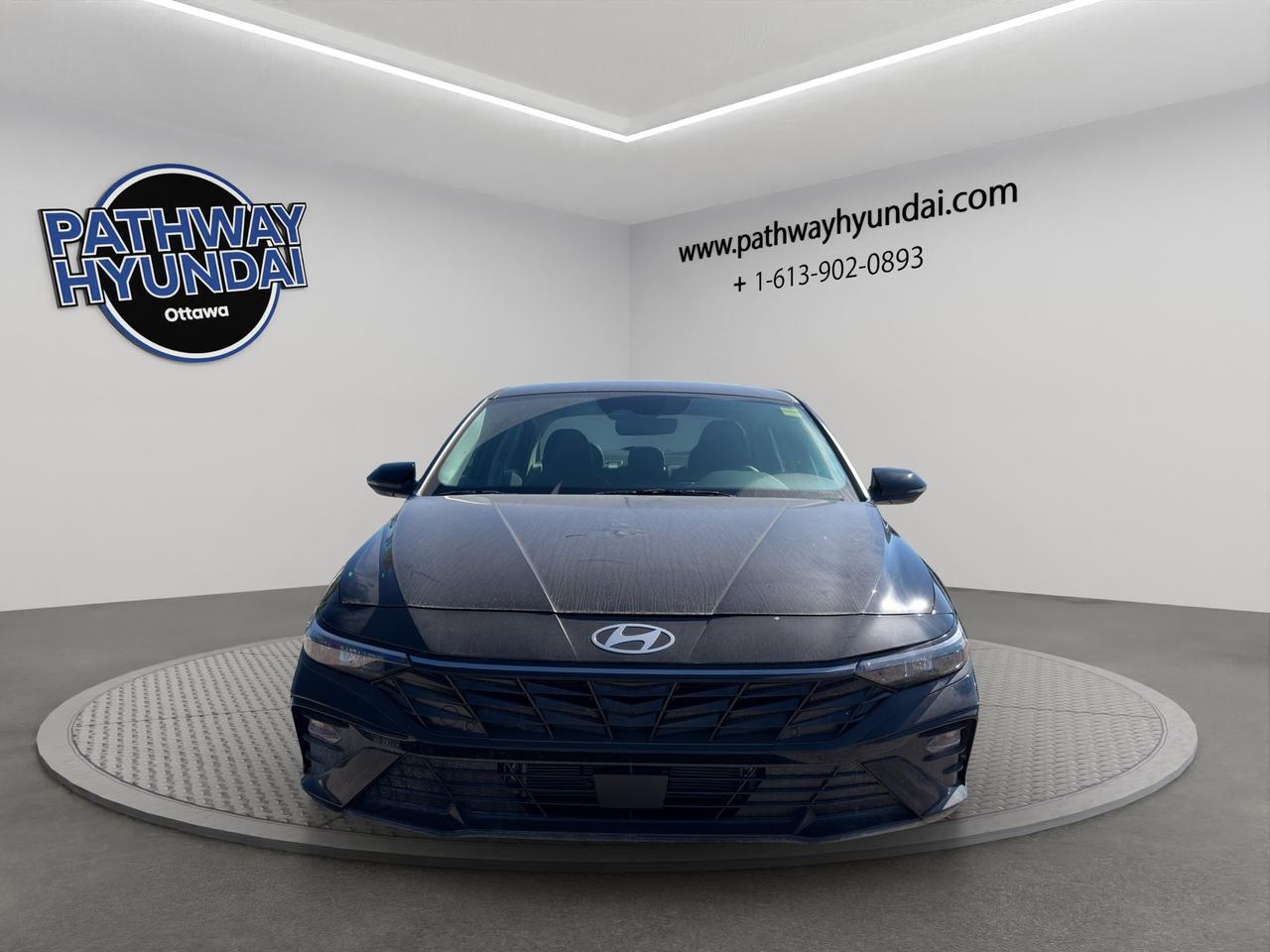 2026 Hyundai Elantra Hybrid Luxury Photo