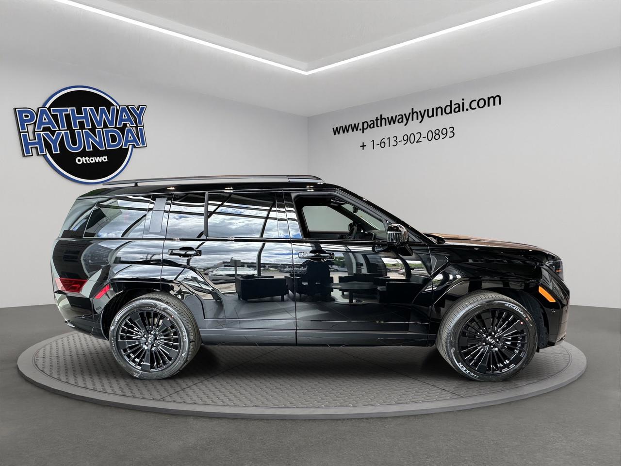 2026 Hyundai Santa Fe Hybrid Ultimate Calligraphy Photo