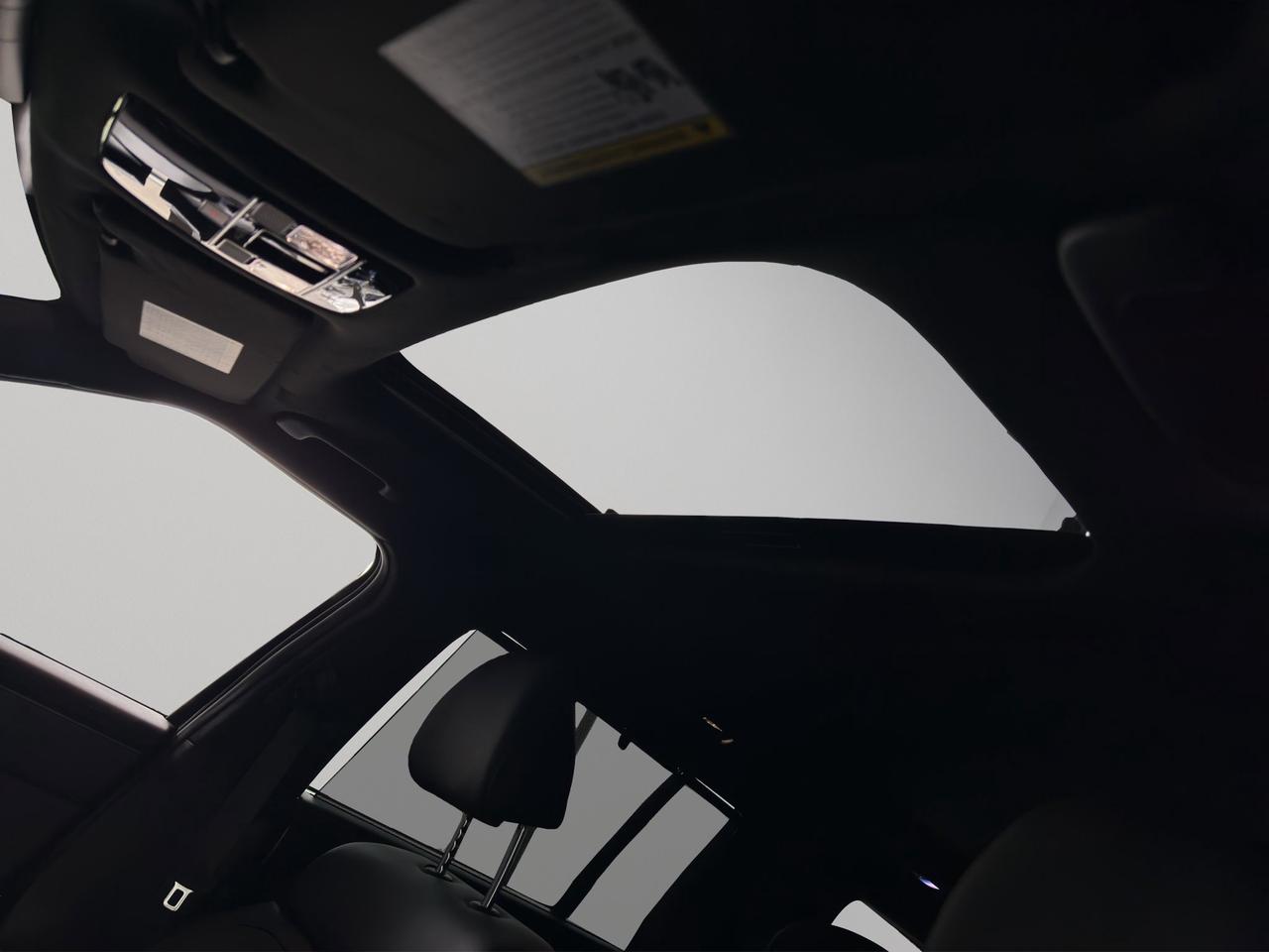 2026 Hyundai Santa Fe Hybrid Ultimate Calligraphy Photo