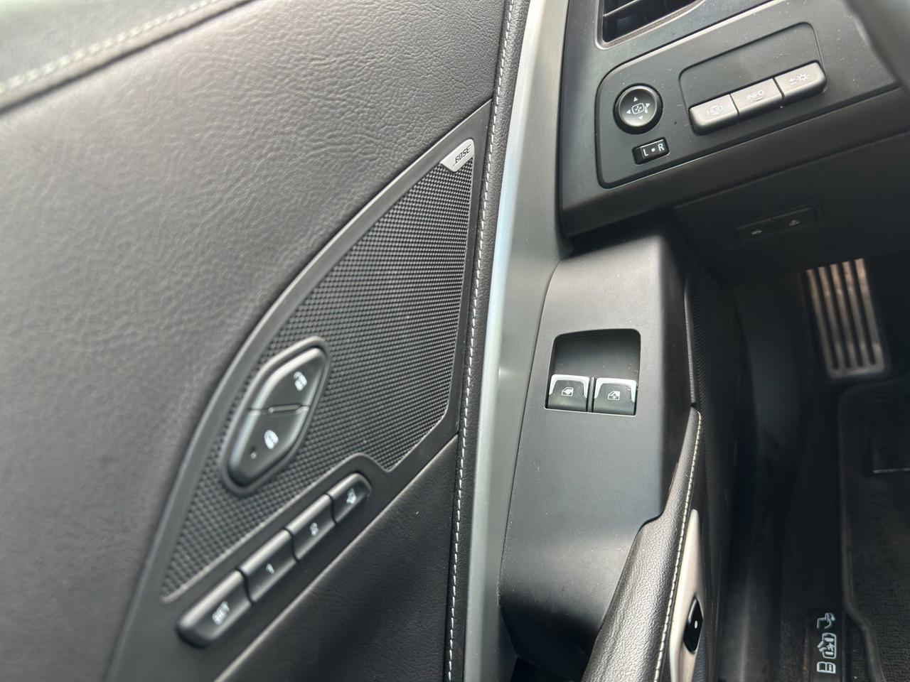 2018 Chevrolet Corvette 2LT | Reverse Cam | Heated Seats Photo
