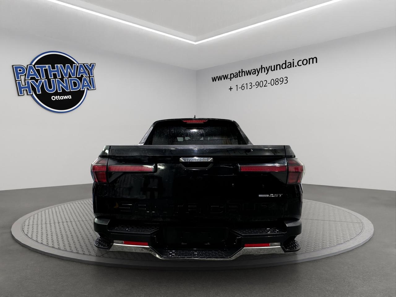 2025 Hyundai Santa Cruz Preferred | Reverse Cam | Heated Seats Photo4