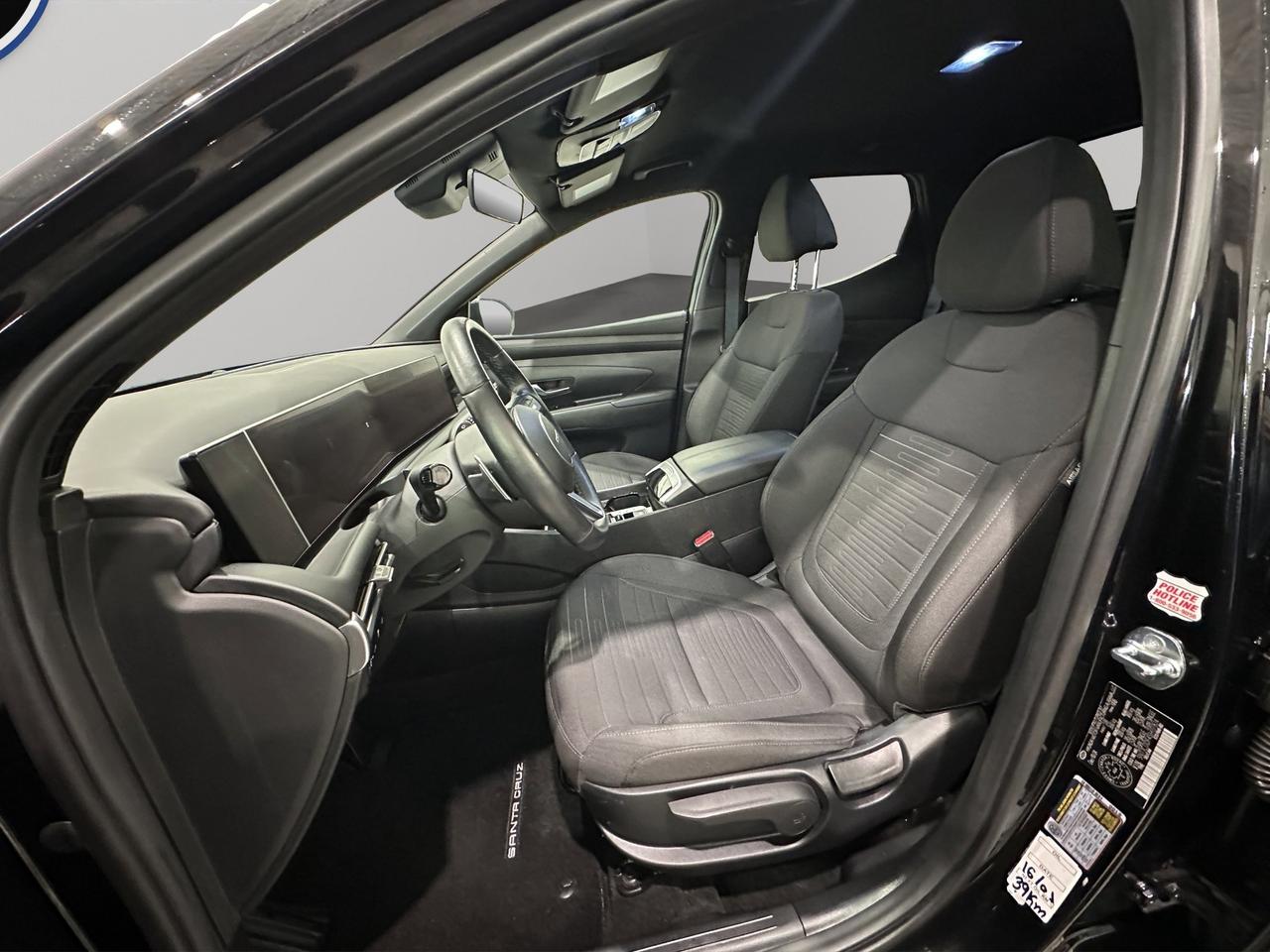 2025 Hyundai Santa Cruz Preferred | Reverse Cam | Heated Seats Photo