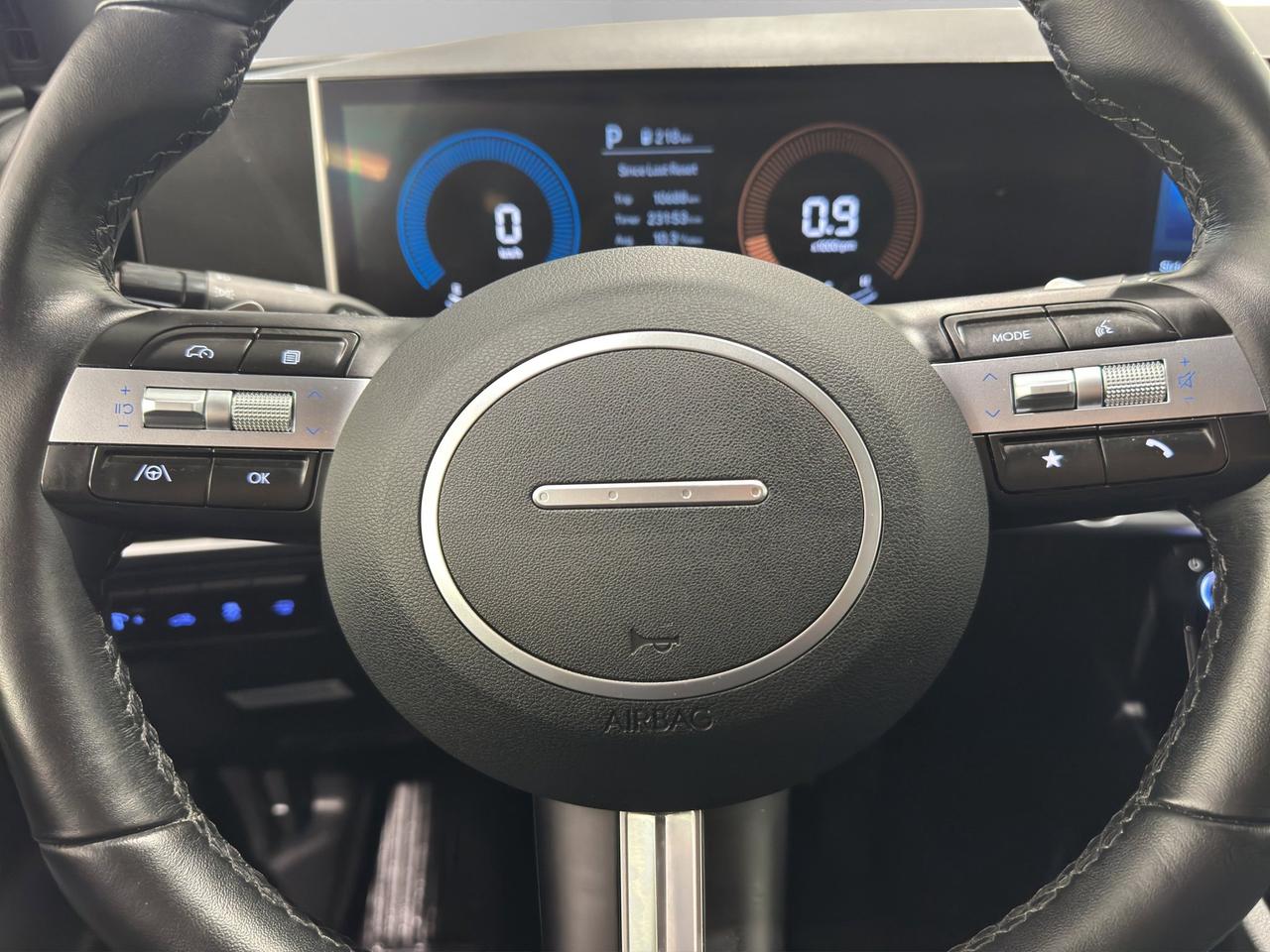 2025 Hyundai Santa Cruz Preferred | Reverse Cam | Heated Seats Photo