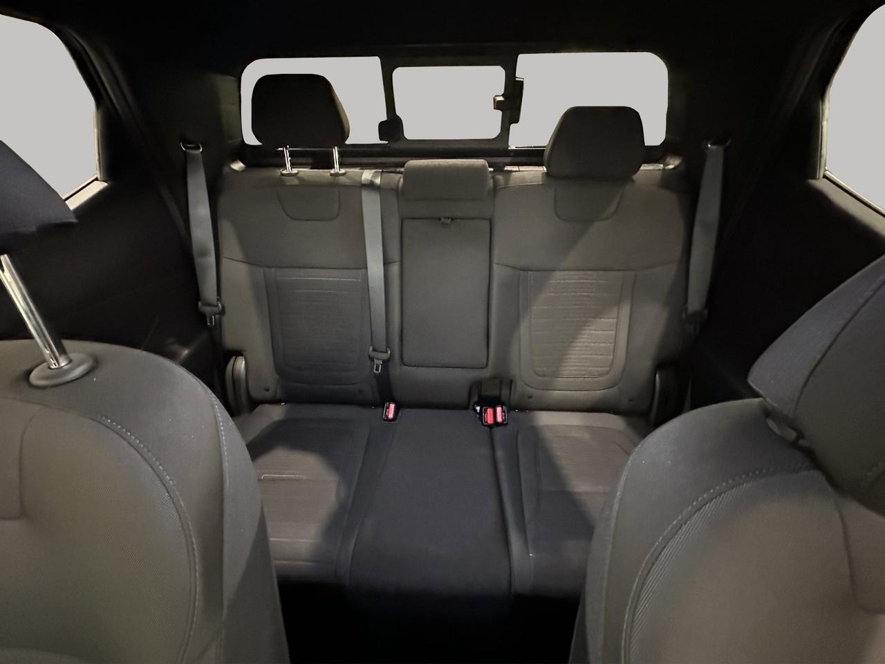 2025 Hyundai Santa Cruz Preferred | Reverse Cam | Heated Seats Photo