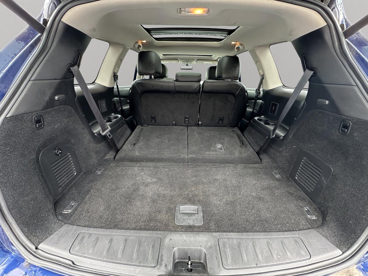 2019 Nissan Pathfinder SL Premium | Reverse Cam | Heated Seats Photo