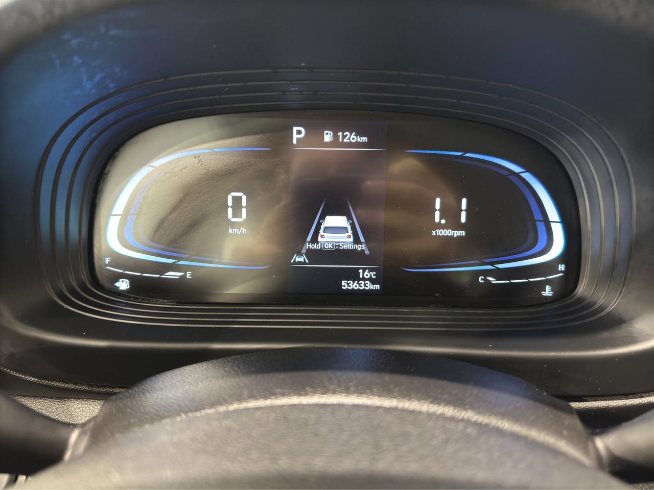 2024 Hyundai Venue Essential | Reverse Cam | Heated Seats Photo