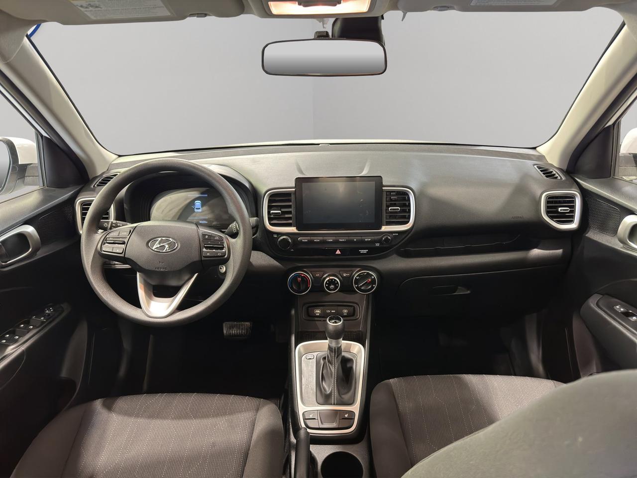 2024 Hyundai Venue Essential | Reverse Cam | Heated Seats Photo