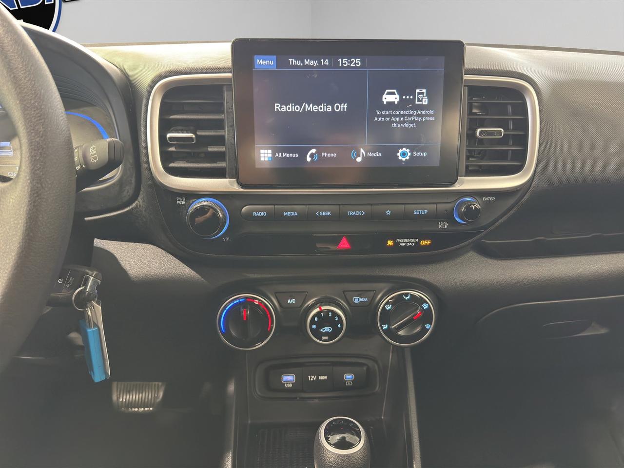 2024 Hyundai Venue Essential | Reverse Cam | Heated Seats Photo