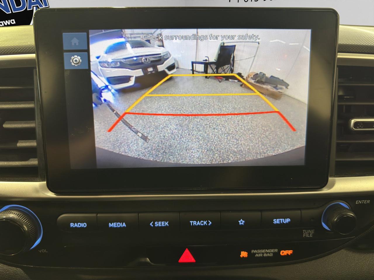 2024 Hyundai Venue Essential | Reverse Cam | Heated Seats Photo
