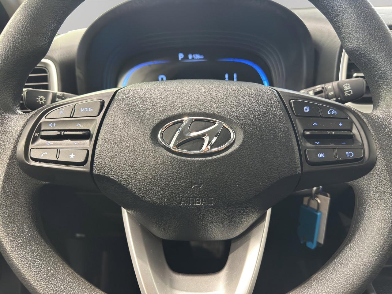 2024 Hyundai Venue Essential | Reverse Cam | Heated Seats Photo