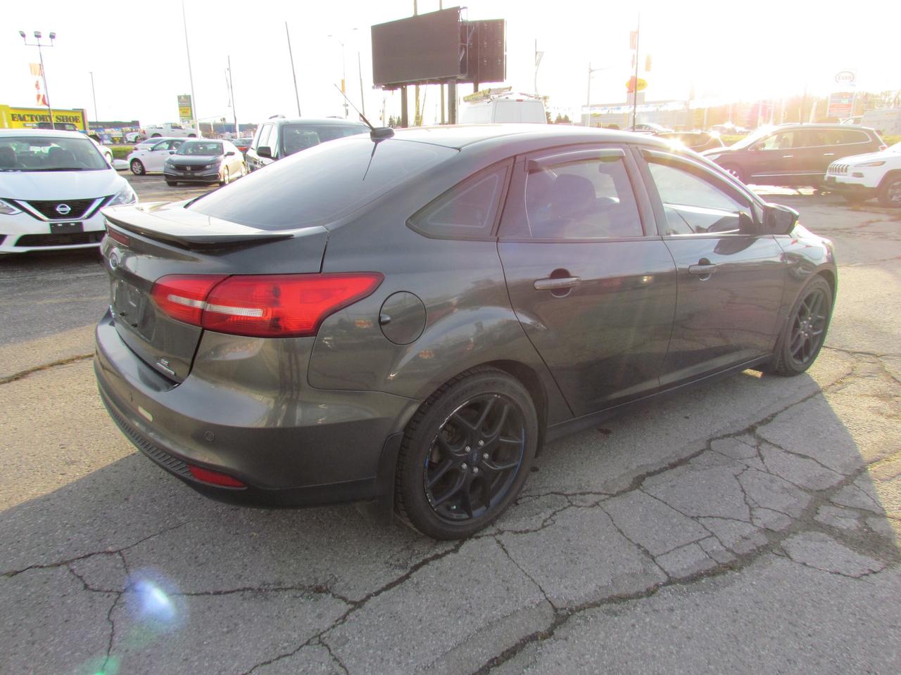 2016 Ford Focus WE FINANCE ALL CREDIT   700+ VEHICLES IN STOCK Photo