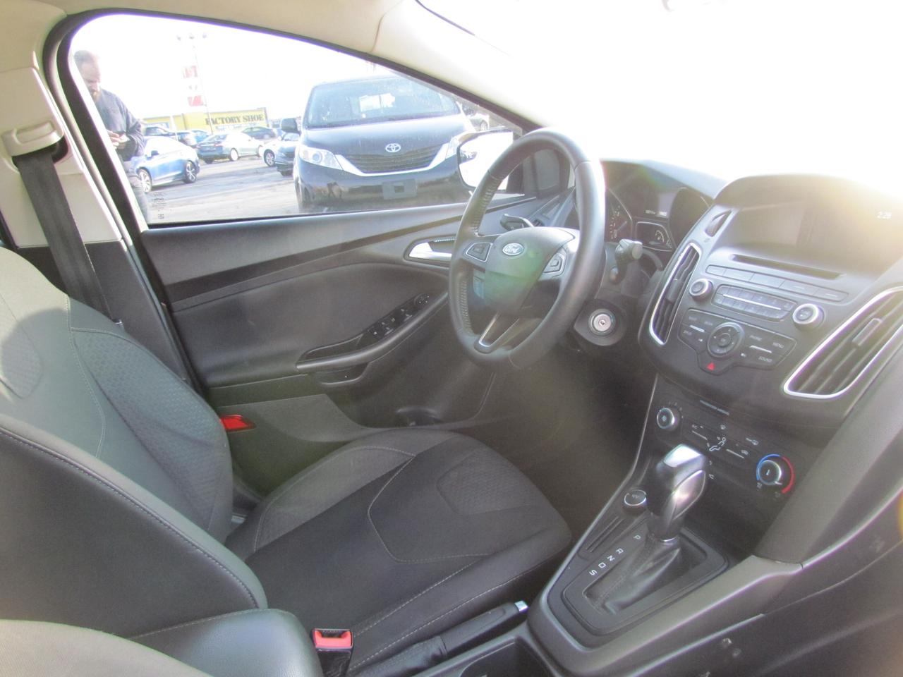 2016 Ford Focus WE FINANCE ALL CREDIT   700+ VEHICLES IN STOCK Photo