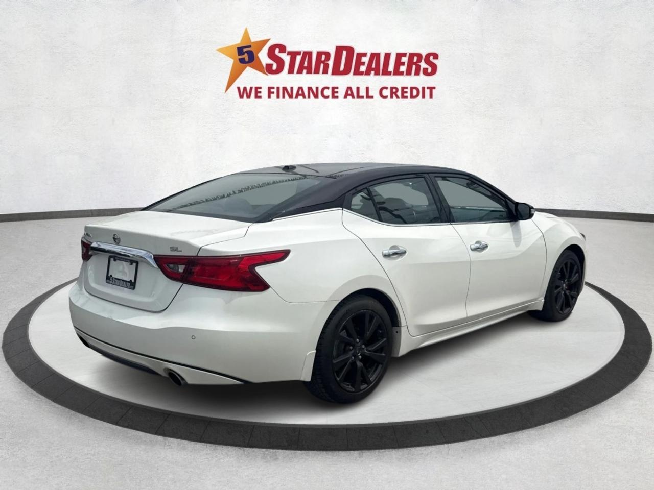 2018 Nissan Maxima NAV LEATHER PANO ROOF CLEAN WE FINANCE ALL CREDIT! Photo