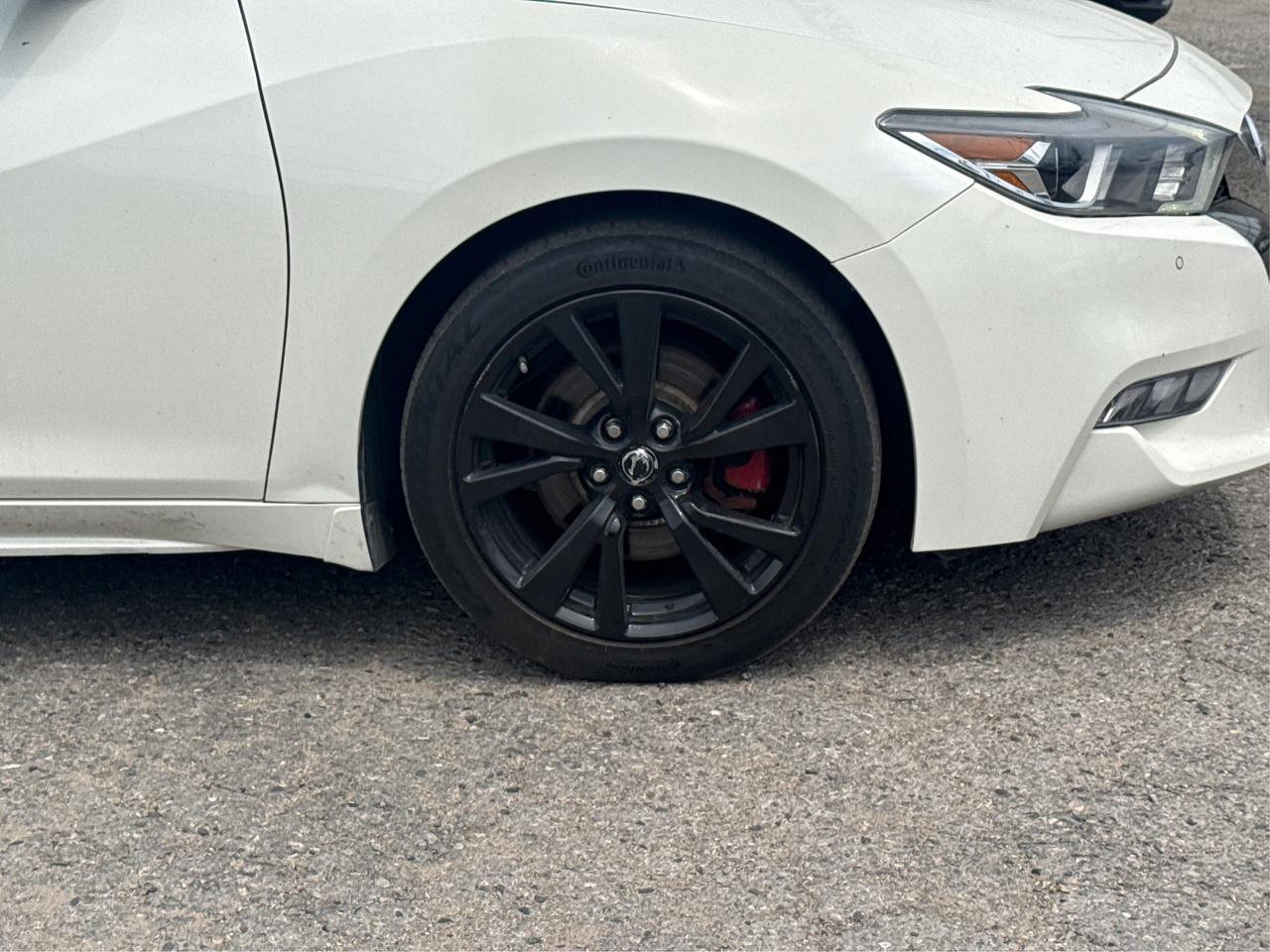 2018 Nissan Maxima NAV LEATHER PANO ROOF CLEAN WE FINANCE ALL CREDIT! Photo