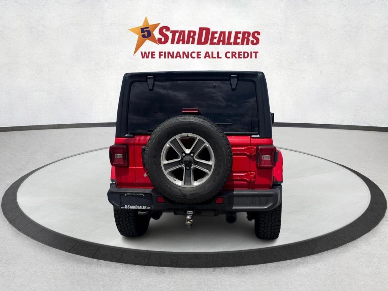 2018 Jeep WRANGLER UNLIMITED NAV LEATHER HEATED SEATS! WE FINANCE ALL CREDIT! Photo