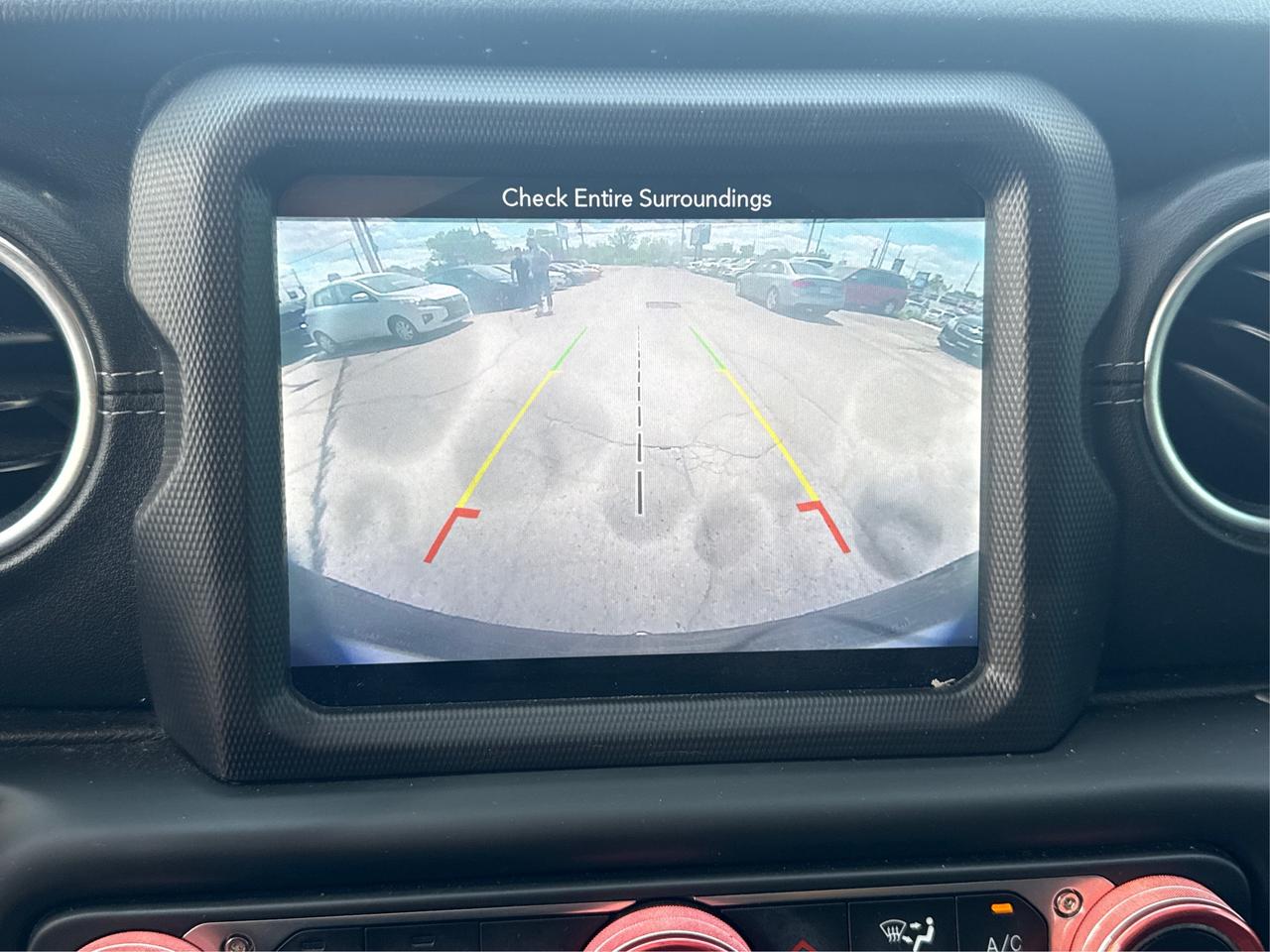 2018 Jeep WRANGLER UNLIMITED NAV LEATHER HEATED SEATS! WE FINANCE ALL CREDIT! Photo