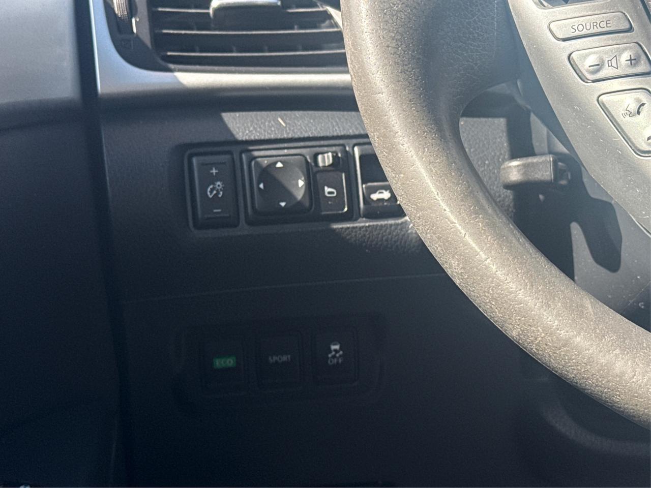 2016 Nissan Sentra ONE OWNER CERTIFIED CLEAN  WE FINANCE ALL CREDIT Photo