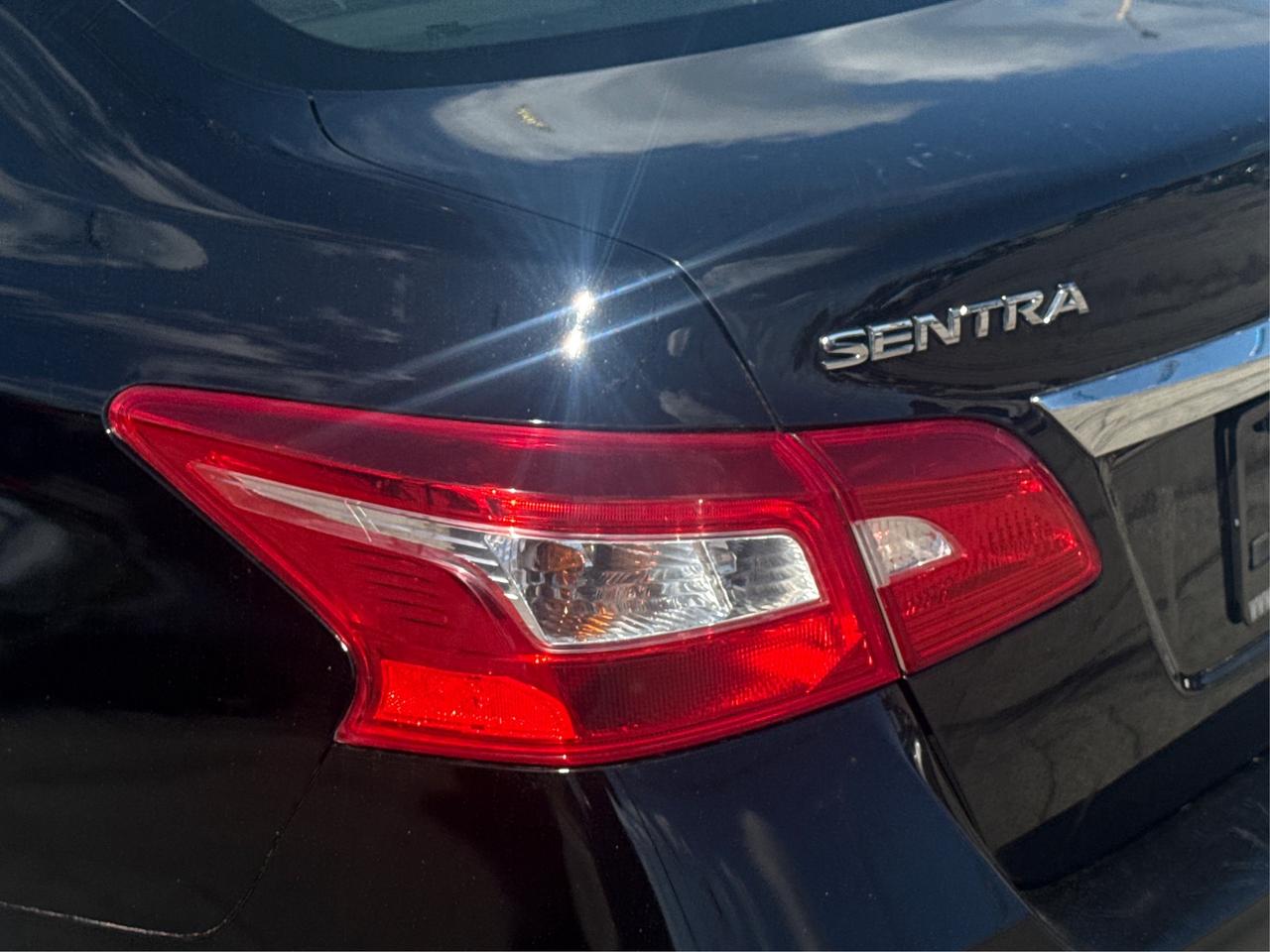 2016 Nissan Sentra ONE OWNER CERTIFIED CLEAN  WE FINANCE ALL CREDIT Photo