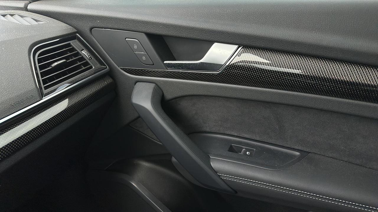 2023 Audi SQ5 QUATTRO Photo